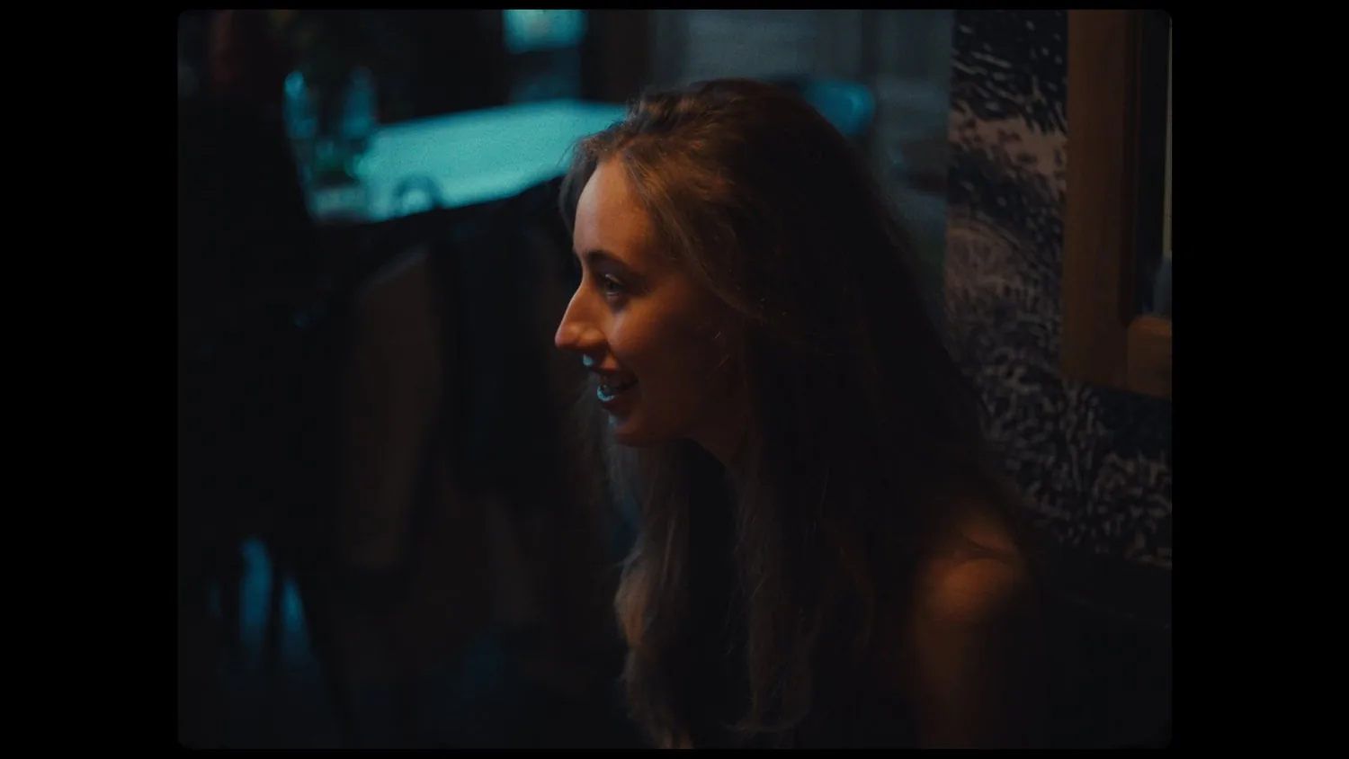 SÁÁ — Commercial — still 3