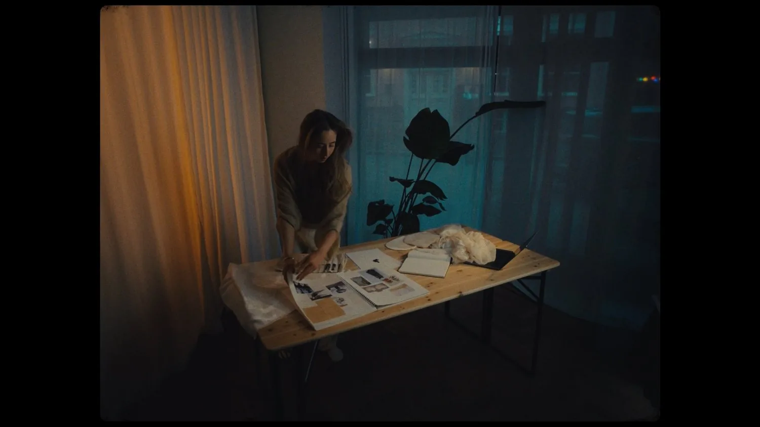 SÁÁ — Commercial — still 2